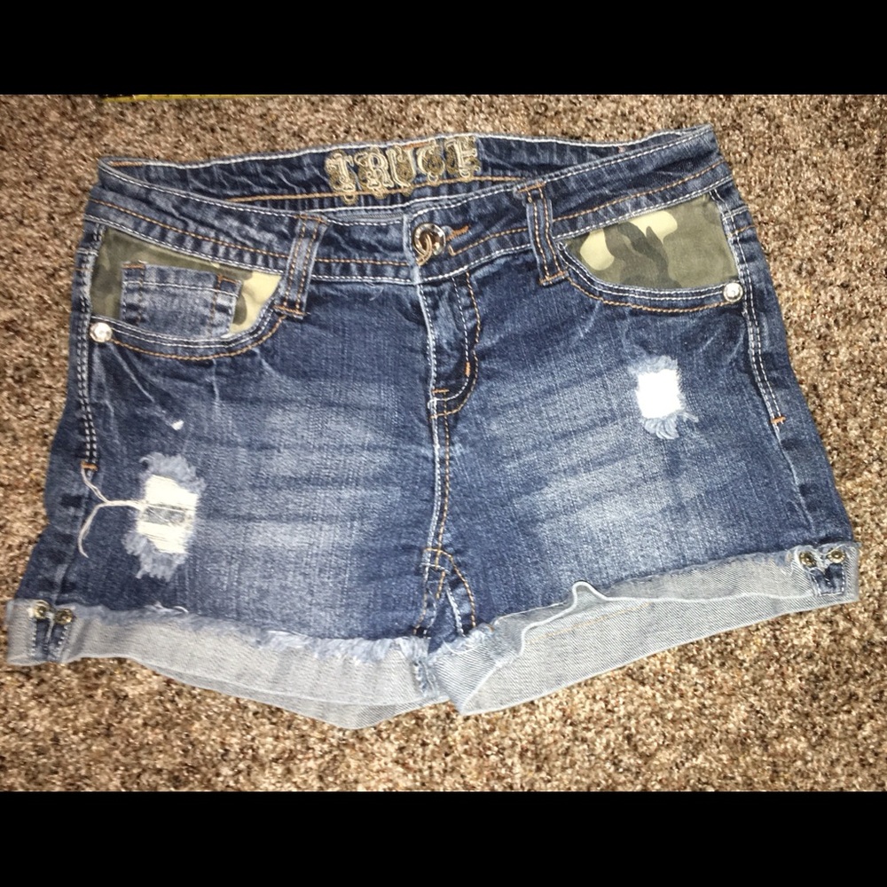 Truce Jean shorts Size 5